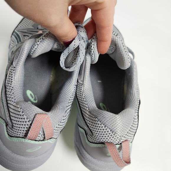 ASICS gel-venture 8 walking shoes Womens size 9 in silver and gray - Picture 11 of 16